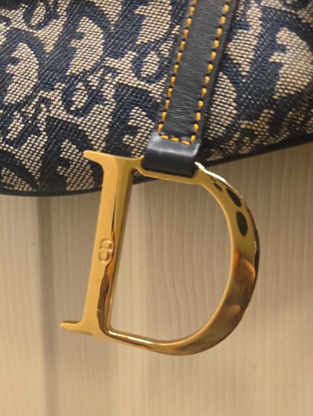 Dior Blue and Cream Saddle Shoulder Bag with Gold Hardware - Picture 6 of 17
